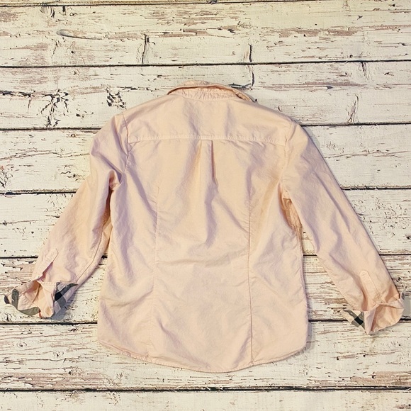 Authentic Burberry pink button down - Picture 3 of 8